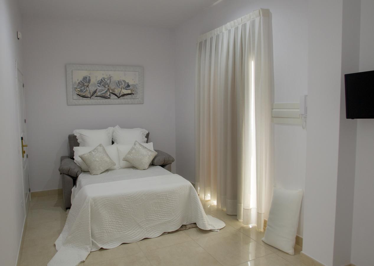 Panther Home Luxury Dreams Sevilla Екстериор снимка